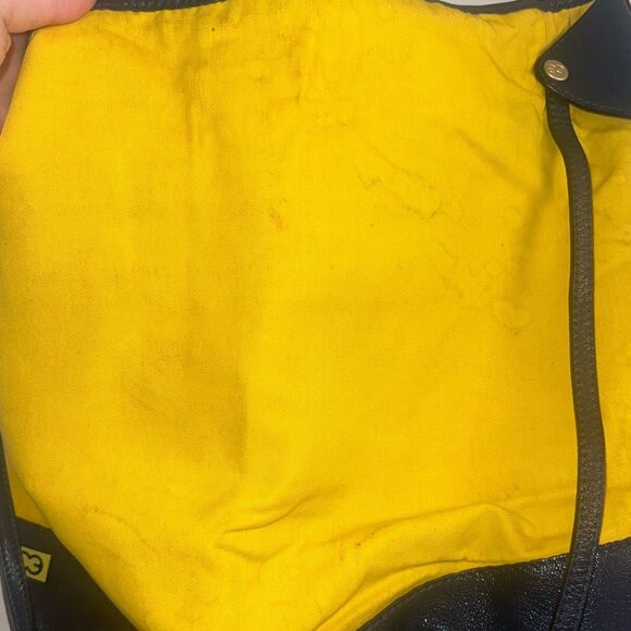 ✨ESCADA Vintage Large Yellow & Navy Summer Scuba Tote✨ - Picture 5 of 8